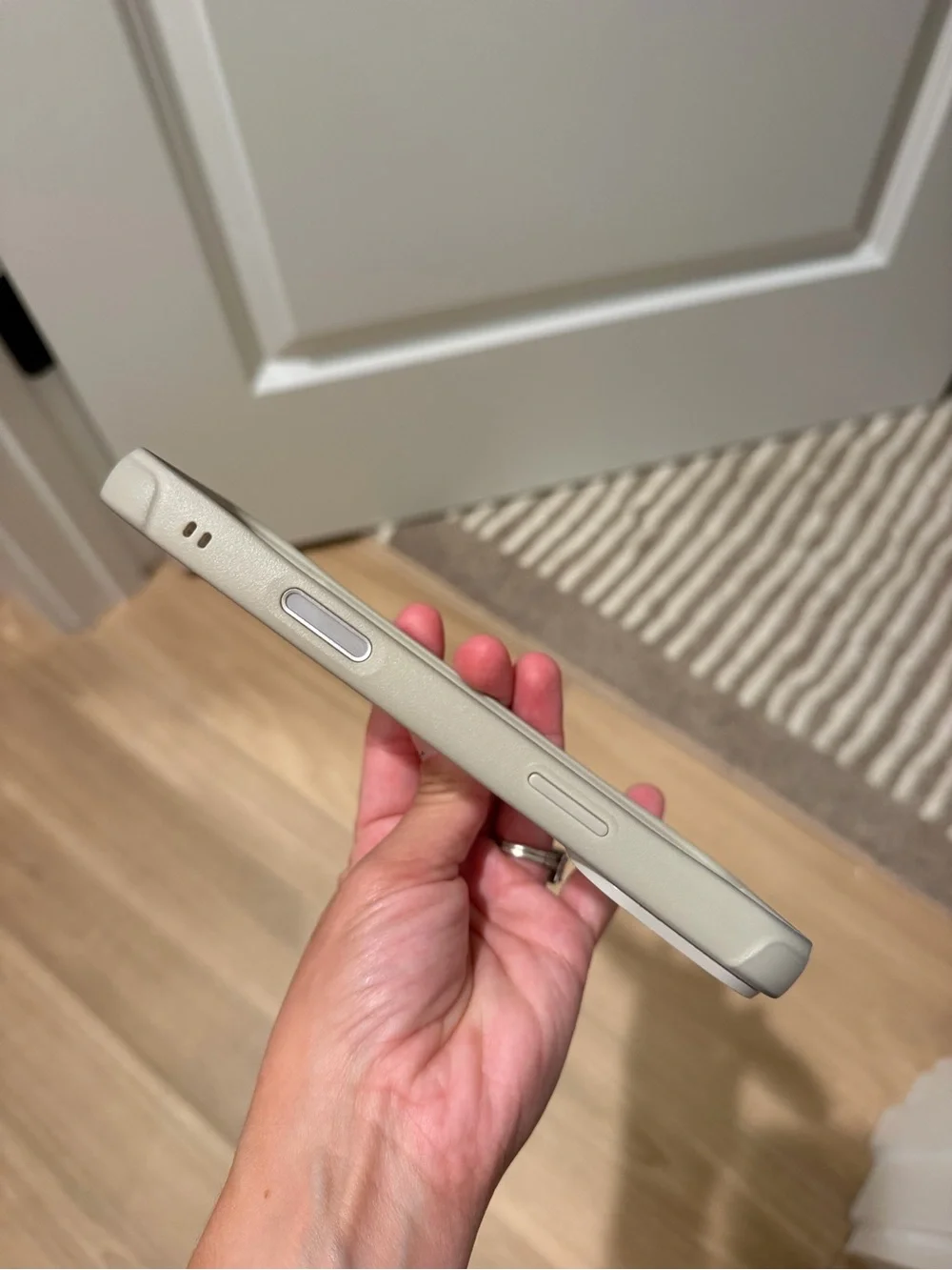 Mous Clear White-Trim Magnetic Wireless Charging Phone Case